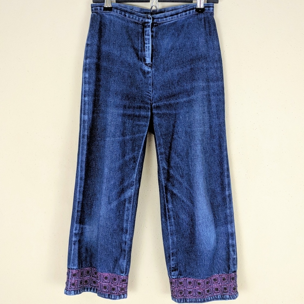 Petite Sophisticate Beaded Embroidery Capri size 0